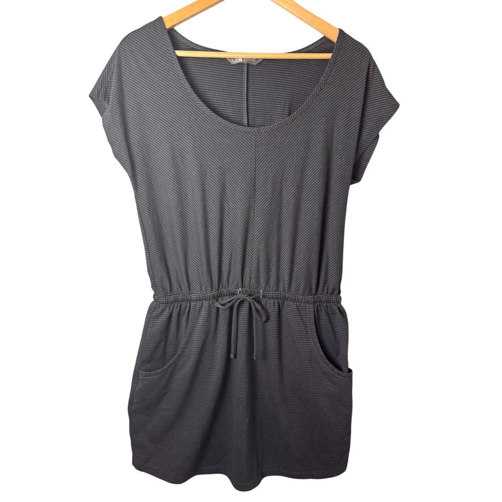 The North Face Impulse Dress scoop neckline drawstring waist Women’s Medium